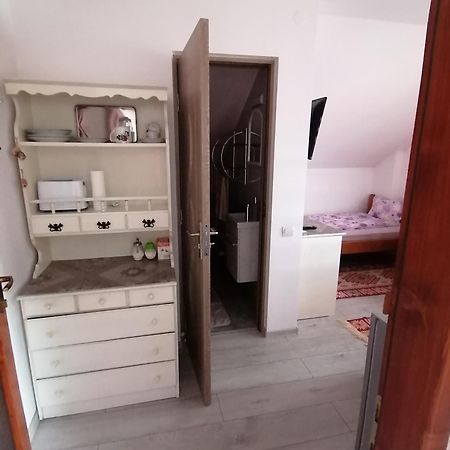 Kalotaszeg Vendeghaz Hotel Izvoru Crisului Luaran gambar